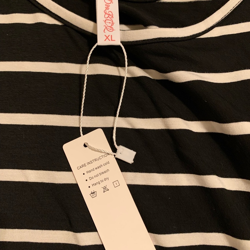 NWT DONBCQ 1piece WM SHORT SET JUMPER!! 🤓 black and white !! New